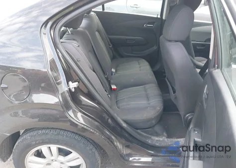 2014 Chevrolet Sonic Lt Auto z USA, uszkodzony, nr VIN 1G1JC5SB3E4240188